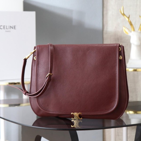 Celine 셀린느 SOFT TRIOMPHE BESACE