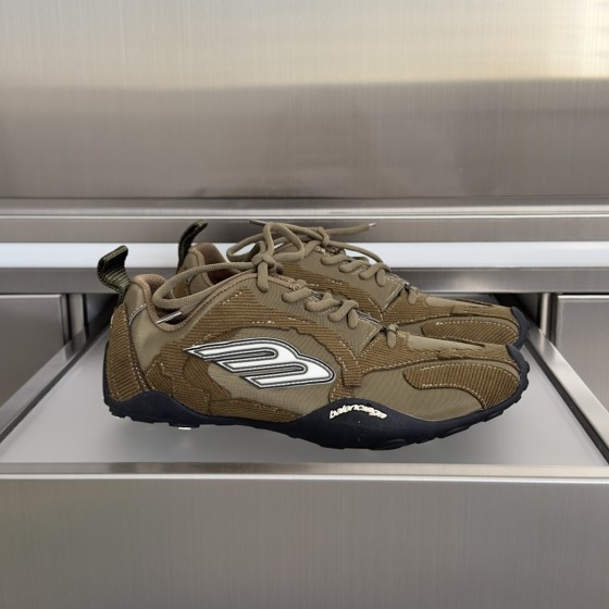 Balenciaga 발렌시아가 monday ultra