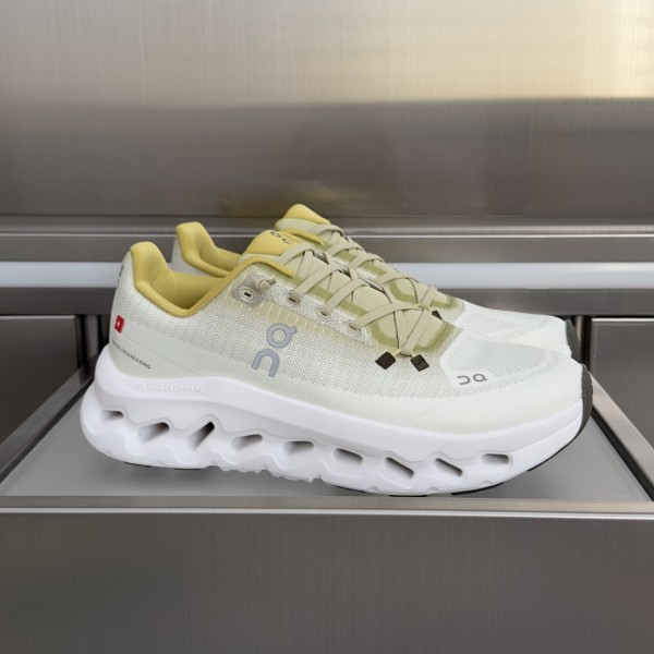 LOEWE x On 로에베 Cloudtilt 2.0