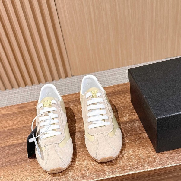 2026SS Prada 프라다 스웨이드 독일군
