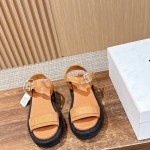 Prada 프라다 뮬