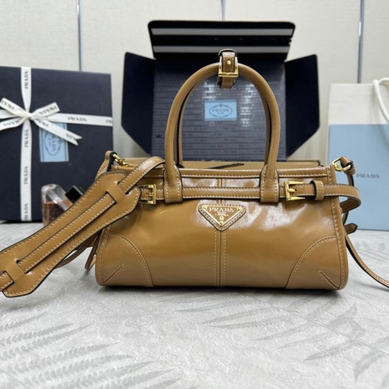 Prada 프라다 Bonnie