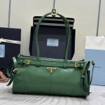 Prada 프라다 Bonnie 가죽백 (Small)
