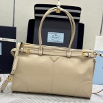 Prada 프라다 라지 가죽 핸드백