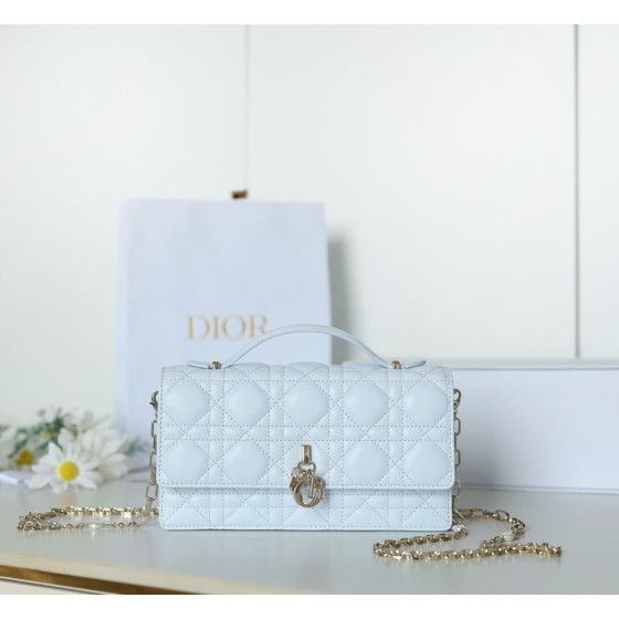 My Dior 디올 (Woc Dior)