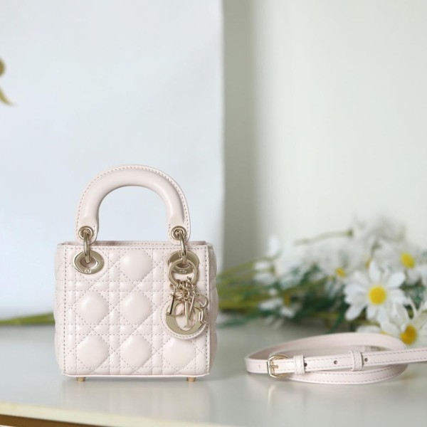 Lady Dior 디올
