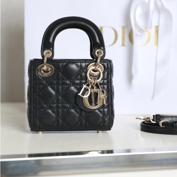 Lady Dior 디올