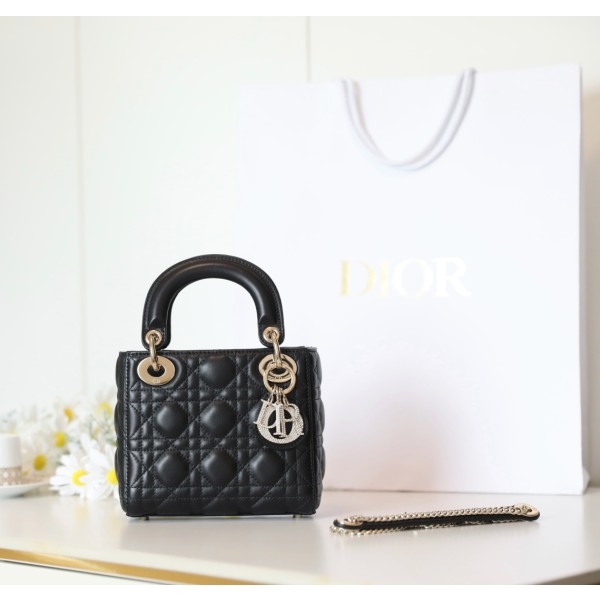 Lady Dior 디올