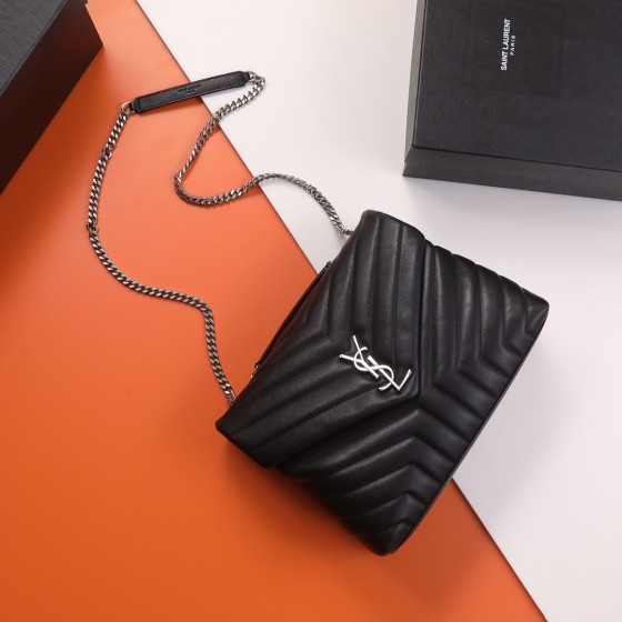YSL 입생로랑 LouLou (Medium)