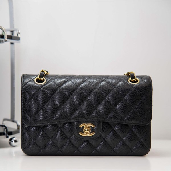 Chanel 샤넬 Classic Flap (Small)