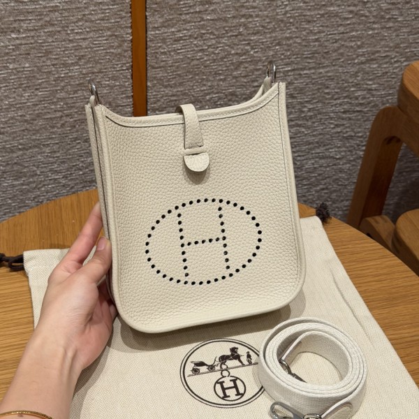 Hermes 에르메스 Evelyne