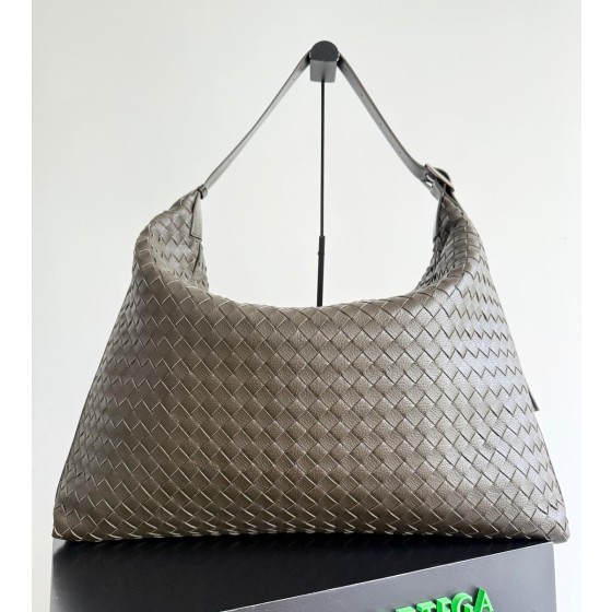 BOTTEGA VENETA 보테가 베네타 Traveler