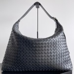 BOTTEGA VENETA 보테가 베네타 Traveler