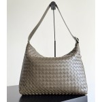 BOTTEGA VENETA 보테가 베네타 Traveler (Medium)