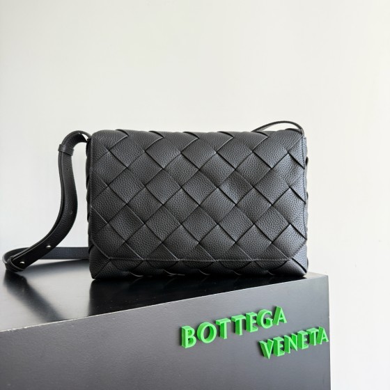 BOTTEGA VENETA 보테가 베네타 Diago
