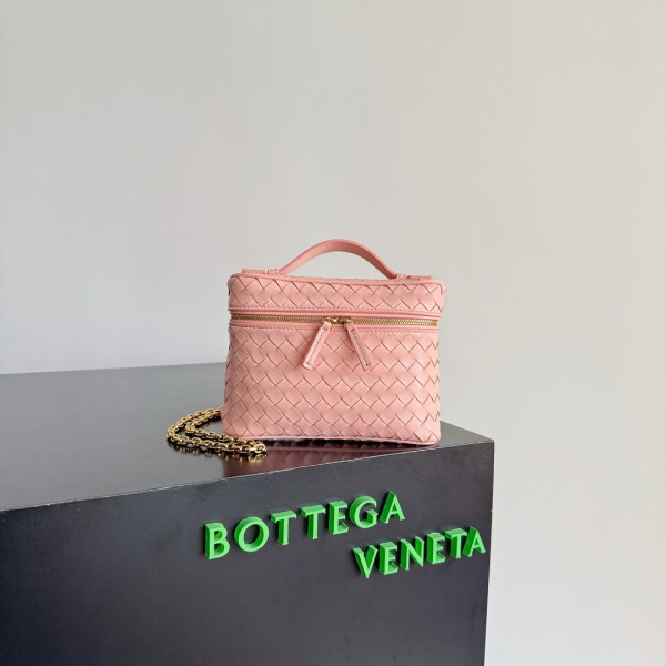 BOTTEGA VENETA 보테가 베네타 Soft Vanity 메이크업백