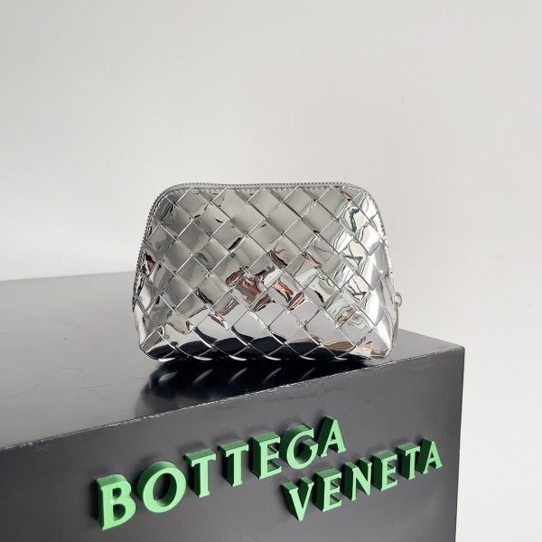 BOTTEGA VENETA 보테가 베네타 메이크업백