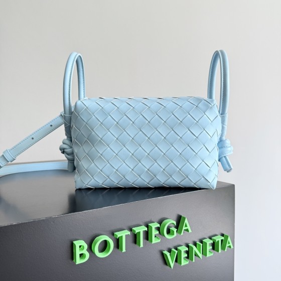 BOTTEGA VENETA 보테가 베네타 Loop