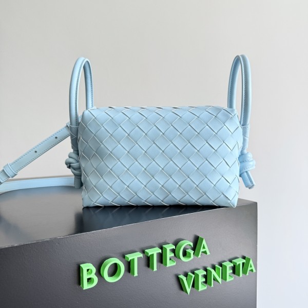 BOTTEGA VENETA 보테가 베네타 Loop