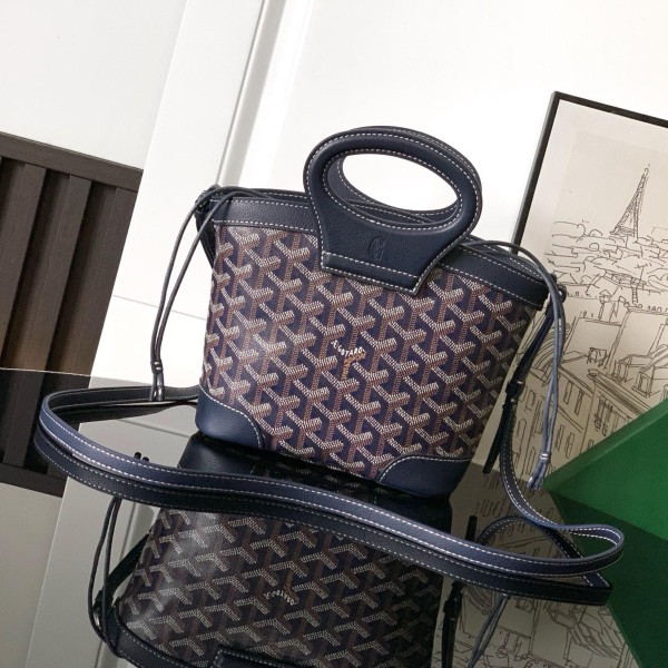 Goyard 고야드 Beluga