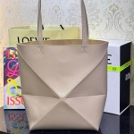 Loewe 로에베 Puzzle Fold (Medium)