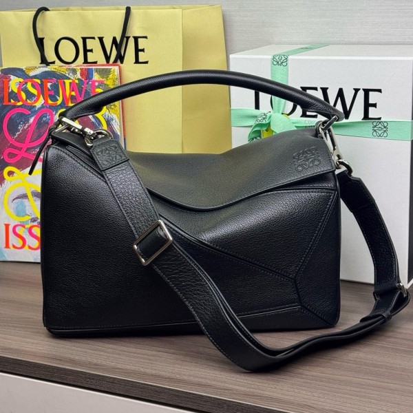 Loewe 로에베 Puzzle