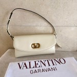 VALENTINO 발렌티노 GARAVANI DEVAIN (Small)