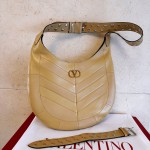 Valentino 발렌티노 GARAVANI HOBO