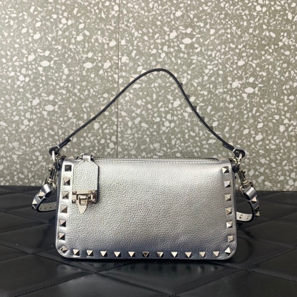 VALENTINO 발렌티노 Rockstud (Small)