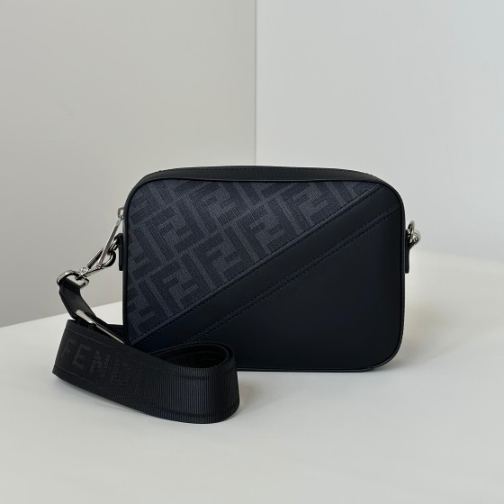 Fendi 펜디 Camera