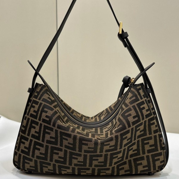 Fendi 펜디 Simply