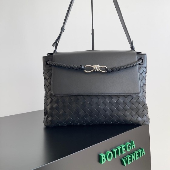 BOTTEGA VENETA 보테가 베네타 ANDIAMO