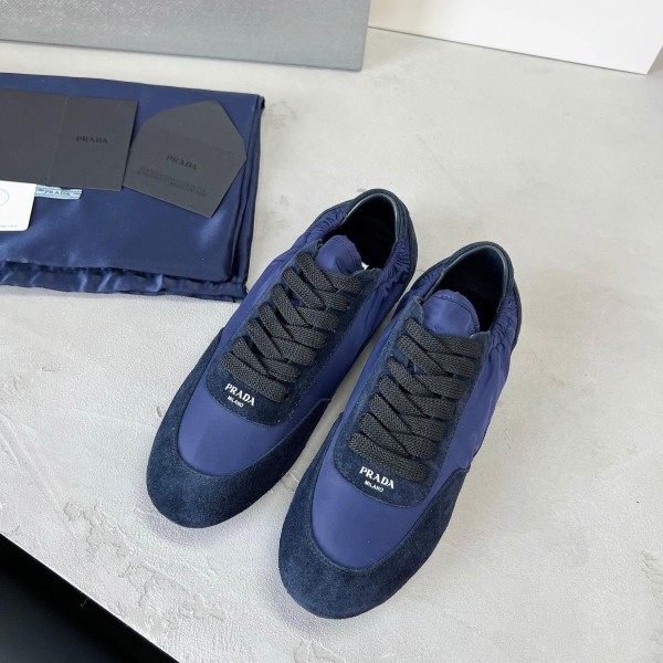 Prada 프라다 스니커즈