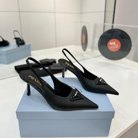 Prada 프라다