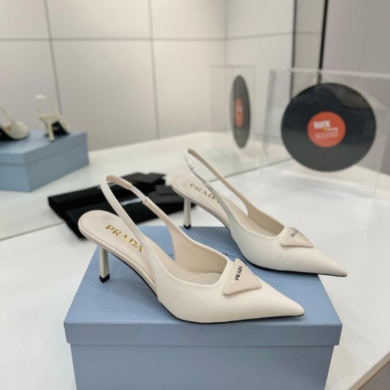 Prada 프라다