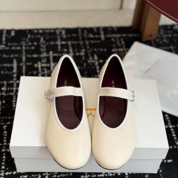 The row 더 로우