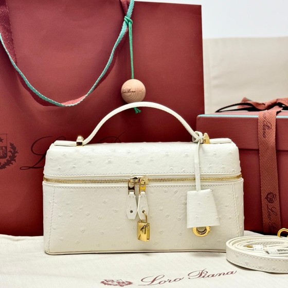 Loropiana 로로피아나 Extra Bag L23