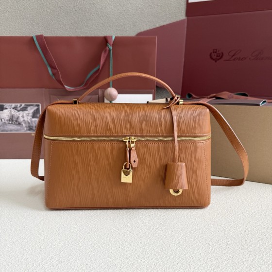 Loro Piana 로로피아나 Extra L27