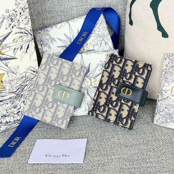 Dior 디올 Caro Dandelion