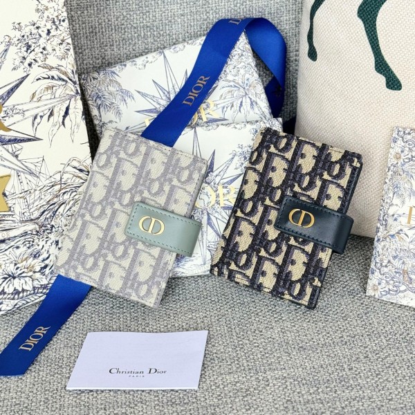 Dior 디올 Caro Dandelion