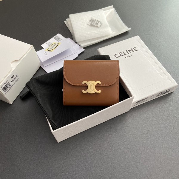 Celine 셀린느 TRIOMPHE