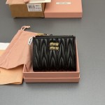 MiuMIu 미우미우 MATELASSÉ