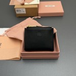 MiuMiu 미우미우