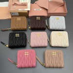 MiuMiu 미우미우 MATELASSÉ