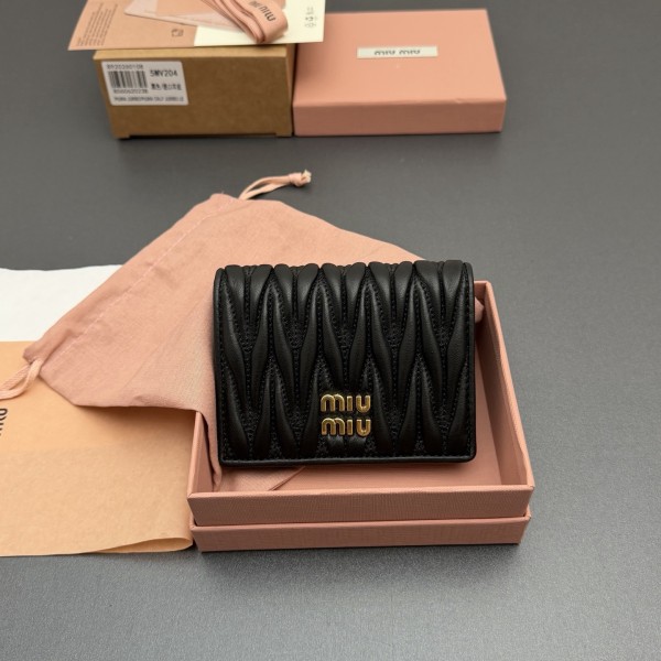 MiuMiu 미우미우 MATELASSÉ
