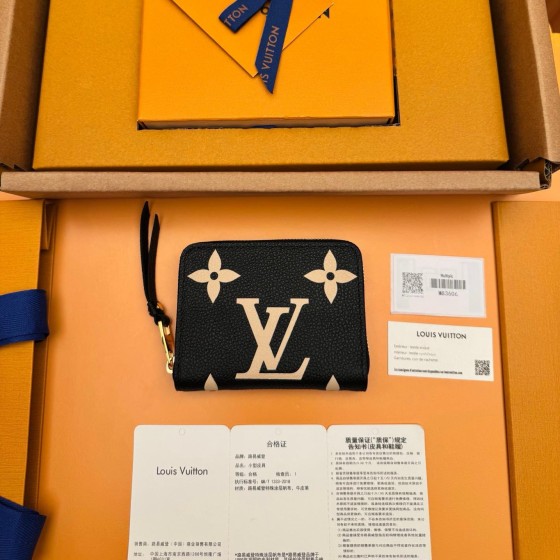 LV 루이비통 Zippy