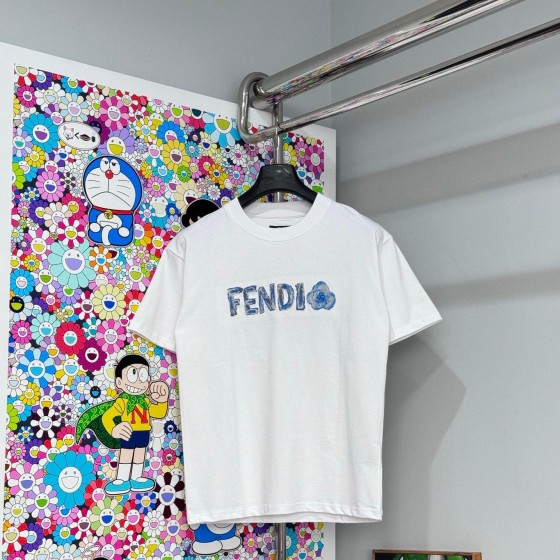 Fendi 펜디 티셔츠