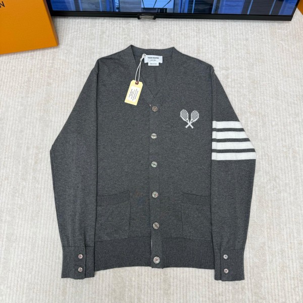 THOM BROWNE 톰브라운