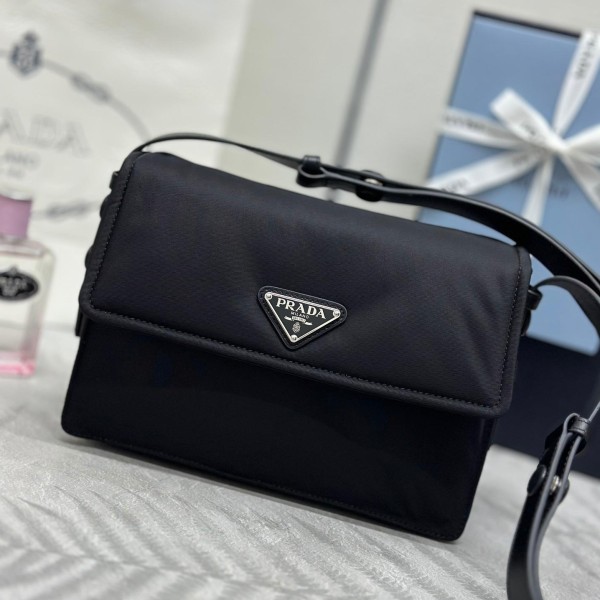 Prada 프라다 Cini (mini)