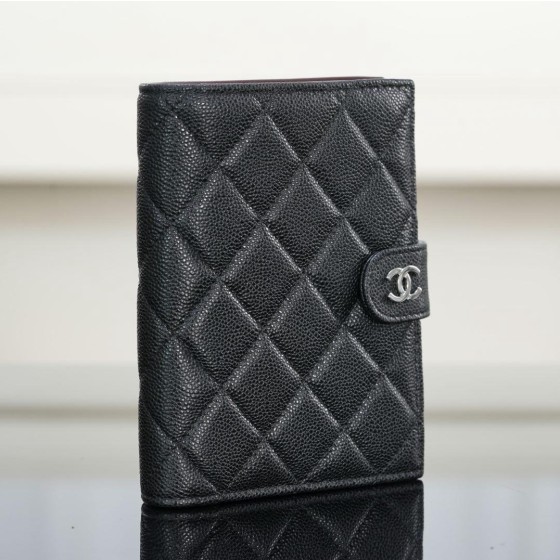 Chanel 샤넬 24K 여권지갑